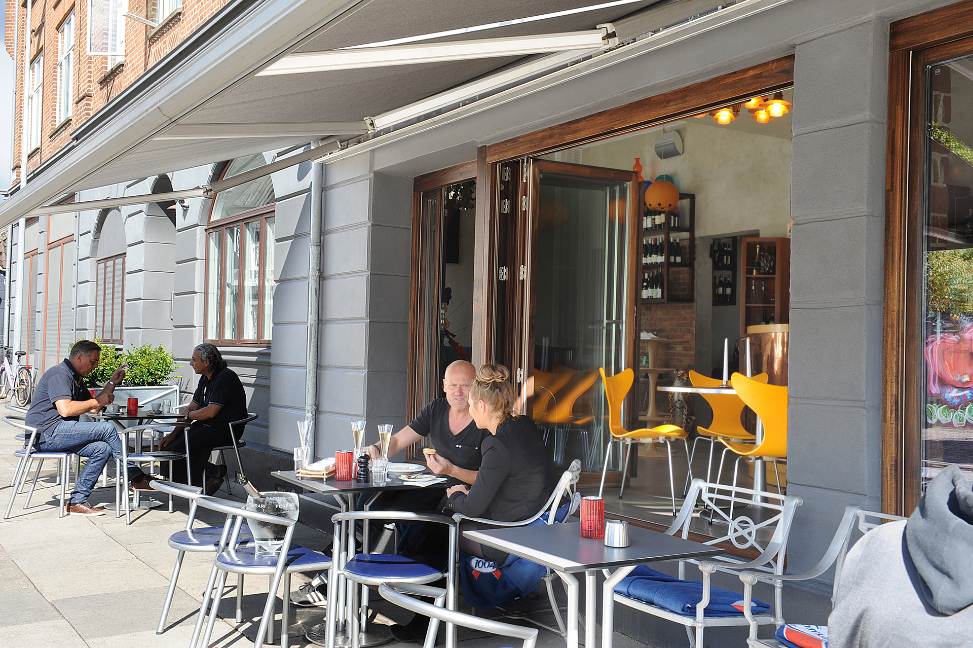 Foldedør i café og restaurant